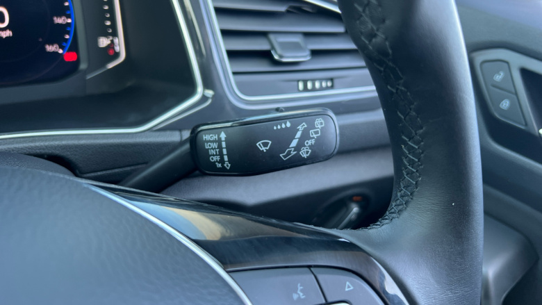 Volkswagen T-Roc 1.5 TSI EVO SEL 5dr Petrol Hatchback